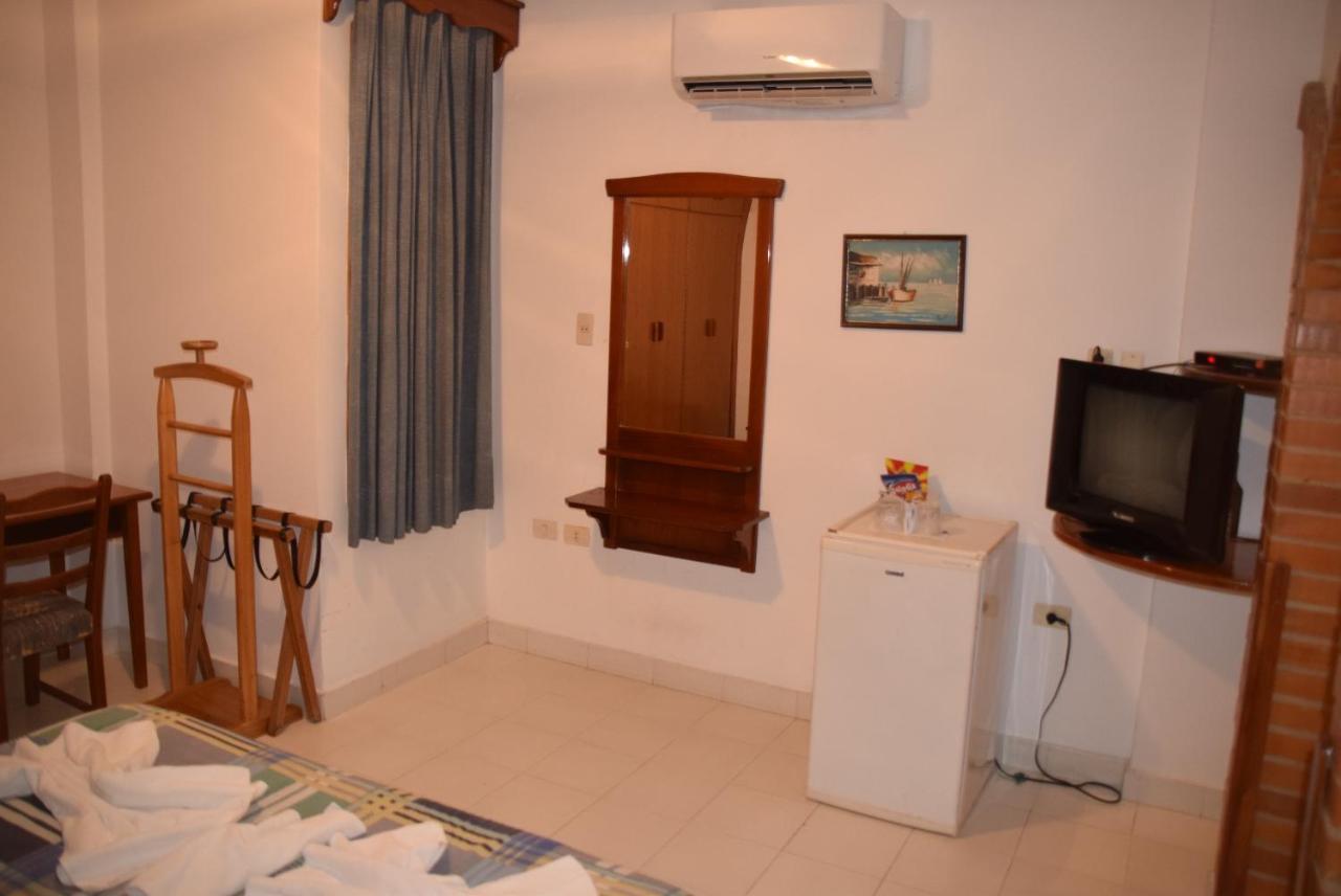 Hotel Palmas Del Sol Asunción Eksteriør billede